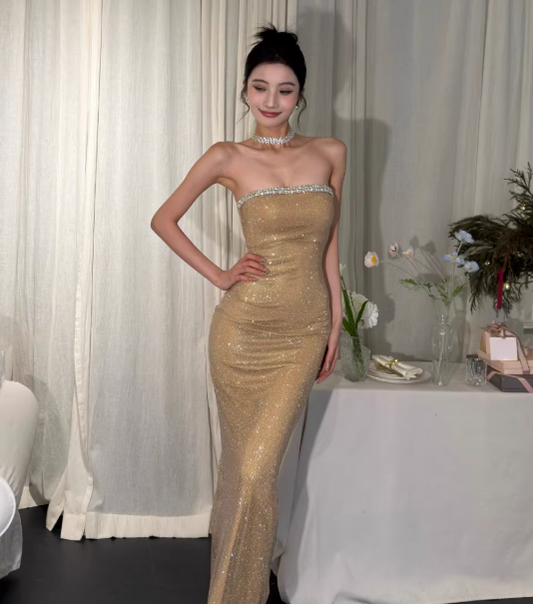 Chic Sheath Champagne Long Prom Dresses Rhinstones Tulle Sleeveless Evening Dresses DP04774
