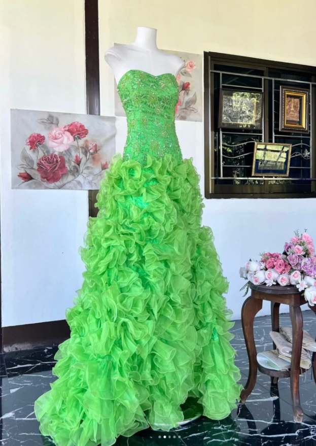 Chic Green Long Prom Dress Beaded Tulle Sweetheart Party Dress A-Line Sleeveless Evening Dress  DP04888