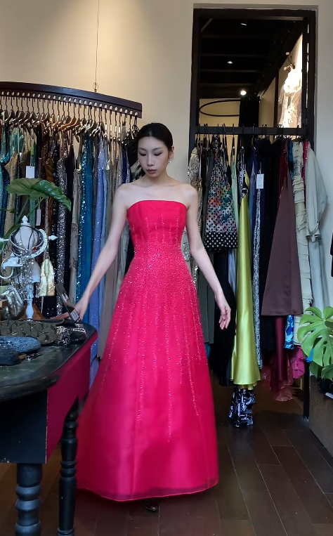 Gorgeous Hot Pink Long Prom Dresses Beaded Tulle Strapless A-Line  Evening Dress   DP04970