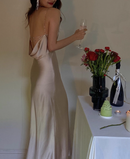Elegant Sheath Spaghetti Strap Long Evening Gowns Satin Open Back Special Formal Dresses Prom Dresses DP2781