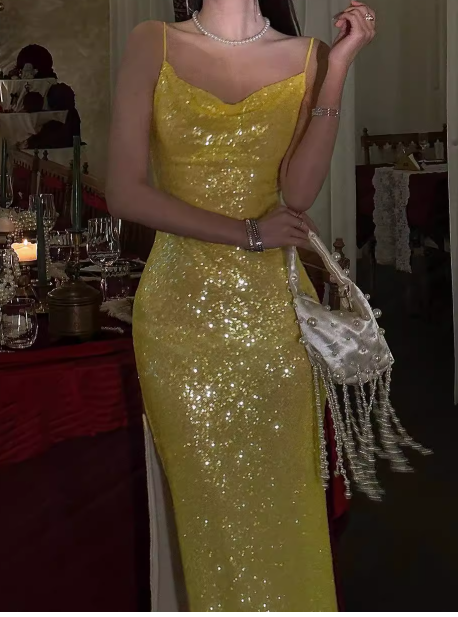 Elegant Sheath Spaghetti Strap Long Evening Gowns Yellow Sequins Special Formal Dresses Slit Prom Dresses DP2784