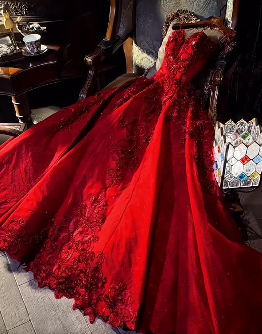 Elegant Red A-Line Long Prom Dress Spaghetti Straps Applique Satin Evening Dress Sweet 16 Dress DP2895