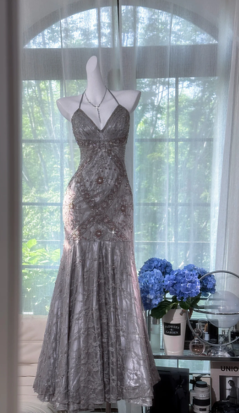 Vintage V-neck Mermaid Lace Beaded Long Prom Dresses, Silver Grey Evening Dresses DP3022