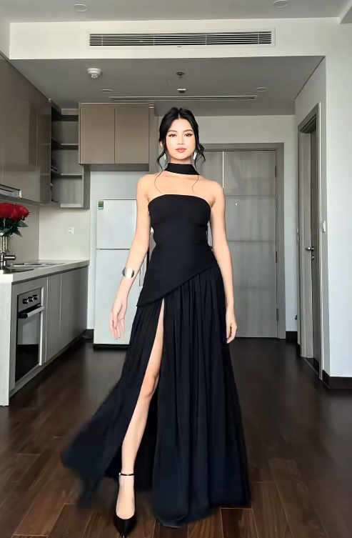 Elegant Strapless Sheath Long Prom Dresses with Slits Black Evening Dresses DP3687