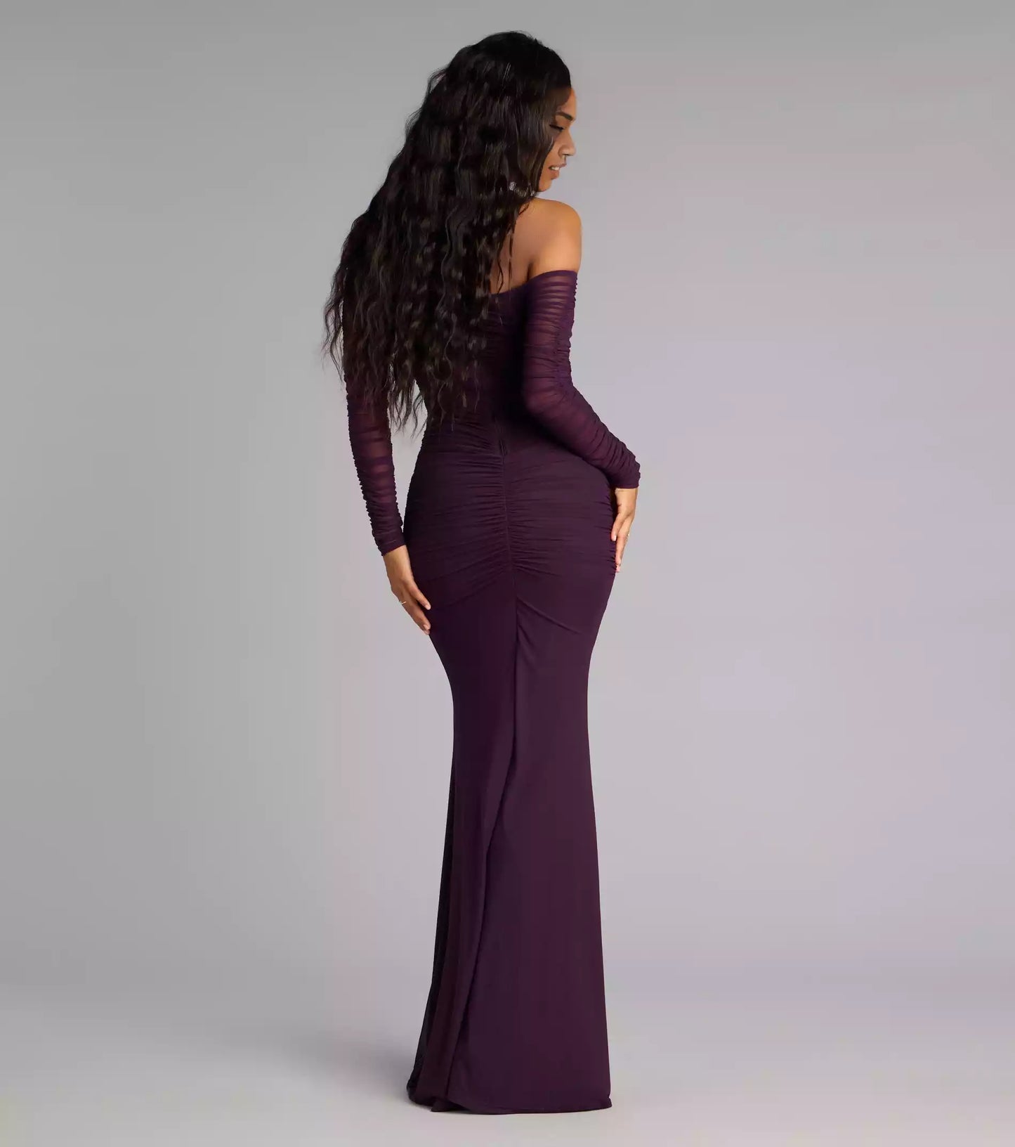 Elegant off shoulder steel ring collar with pleated chiffon slim fit long sleeved mermaid silhouette and floor skirt Prom Dresses