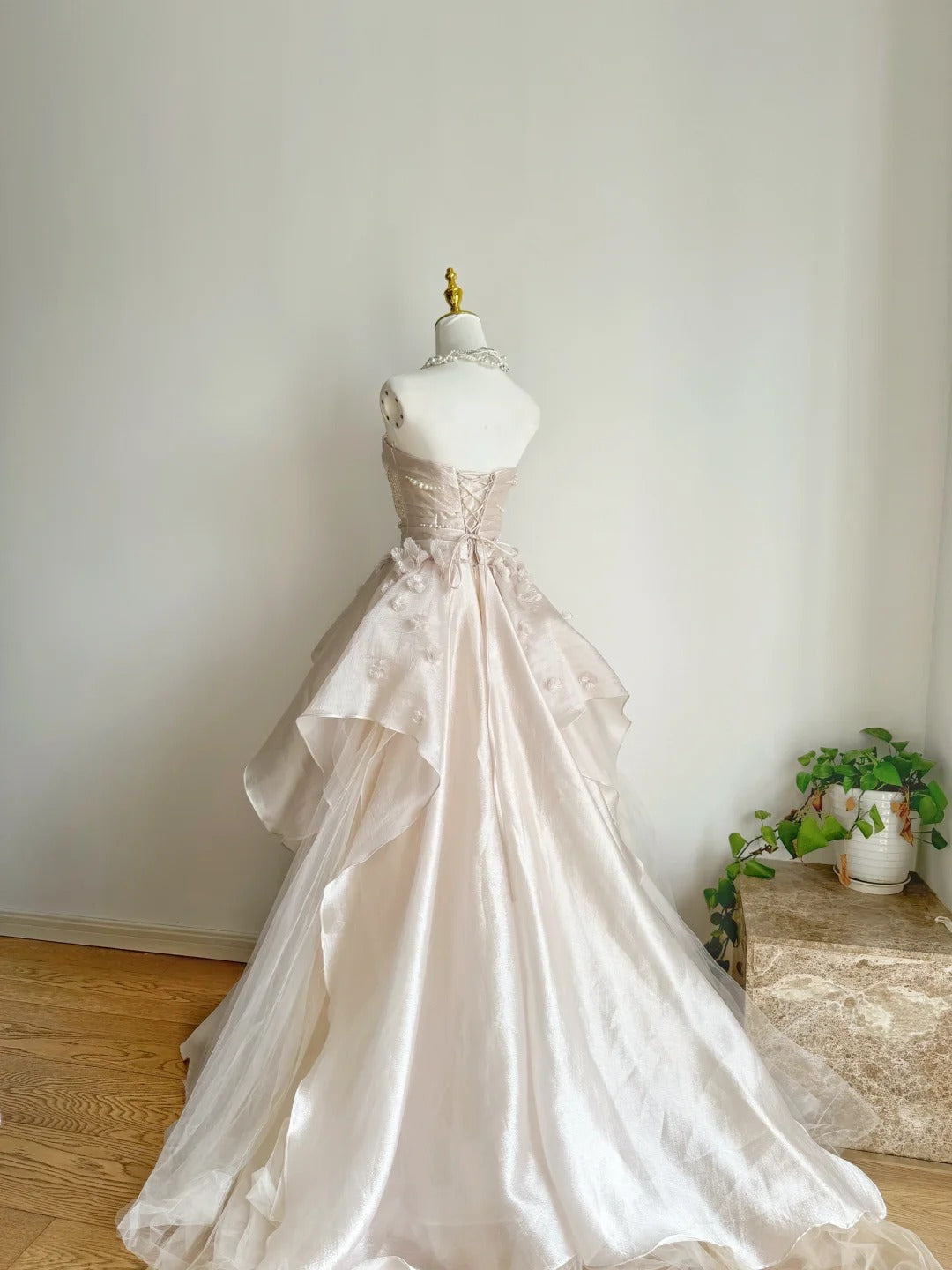 Sweet Pink💗 A-line Tulle&Satin Prom Dress for Events Long Strapless Applique Wedding Dress ED01476