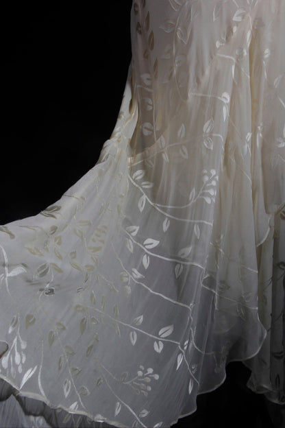 V-neck Chiffon Beaded Long Prom Dress Simple Mermaid Wedding Dress ED01527