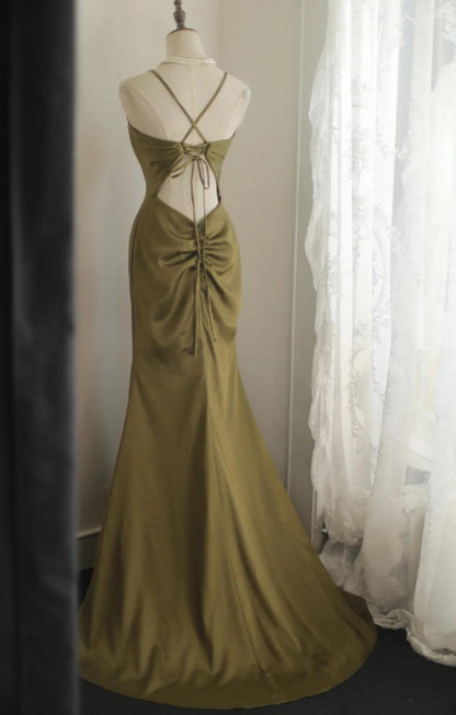 Mermaid V-Neck Satin Long Prom Dress Elegant Spaghetti Strap Formal Dress  ED01584