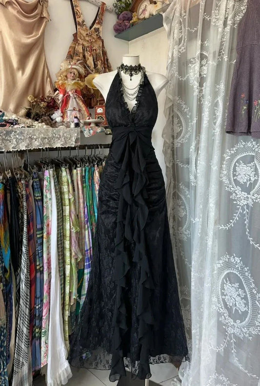 Enchanted Black A-Line  Ball Gown 💫Chiffon&Tulle Princess Halter  Open Back Design for Galas & Formal Events ED01642