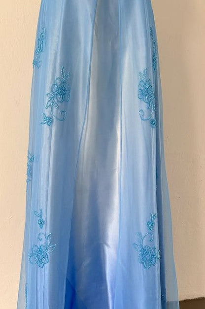 Gorgeous Spaghetti Straps Vintage Beading Applique Gradient Blue Sleeveless Long Graduation Prom Dress  Birthday Dress ED01816