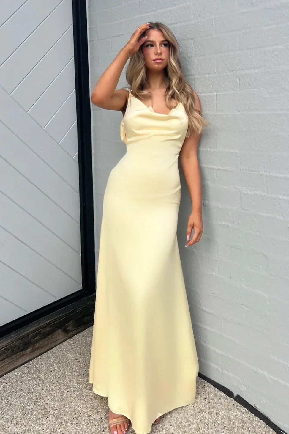💐Romantic Yellow Pearl Strap Prom Dress for Birthday&Quinceanera-🥂Glam Satin Sexy Backless Evening Dress ED01913