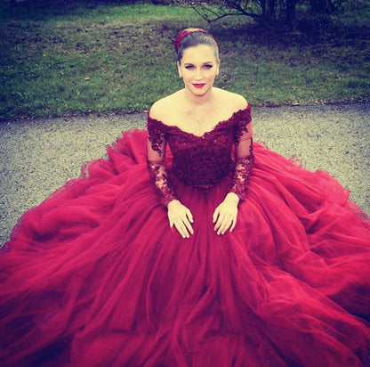 Elegant Lace Long Sleeves Tulle Ball Gowns Prom Dresses