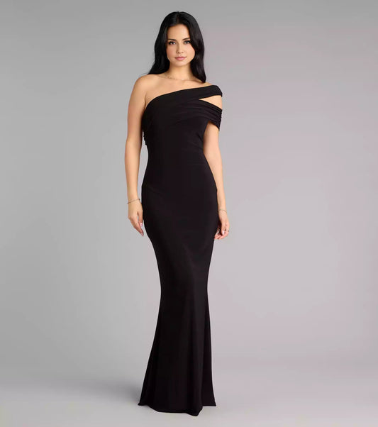 Elegant and exquisite side hollowed out floor hugging overall silhouette of mermaid and Prom Dresses