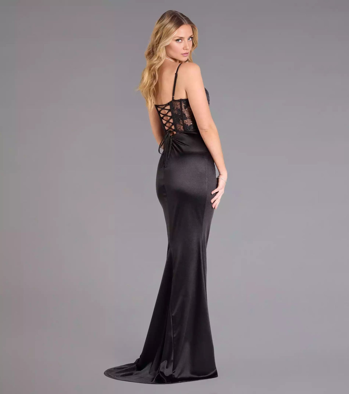 Elegant satin knit heart-shaped neckline with pleats, adjustable fine shoulder straps, sheer lace corset, high slit Prom Dresses