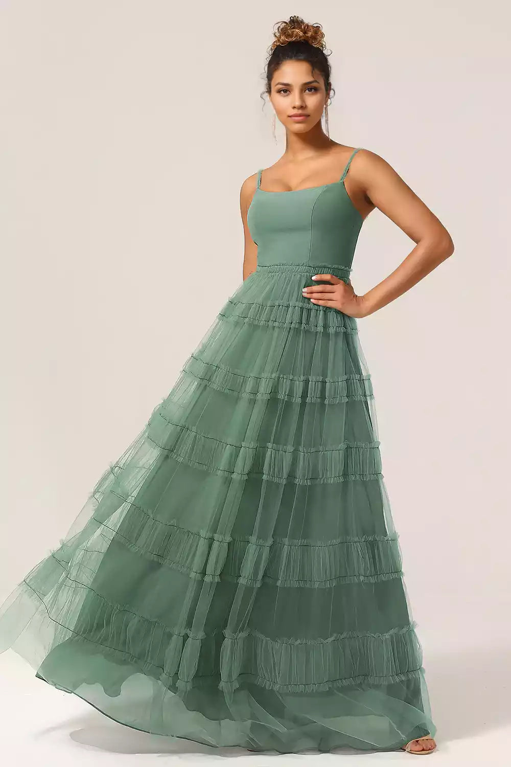 Exquisite chiffon thin shoulder straps sleeveless and backless Bridesmaid Dresses