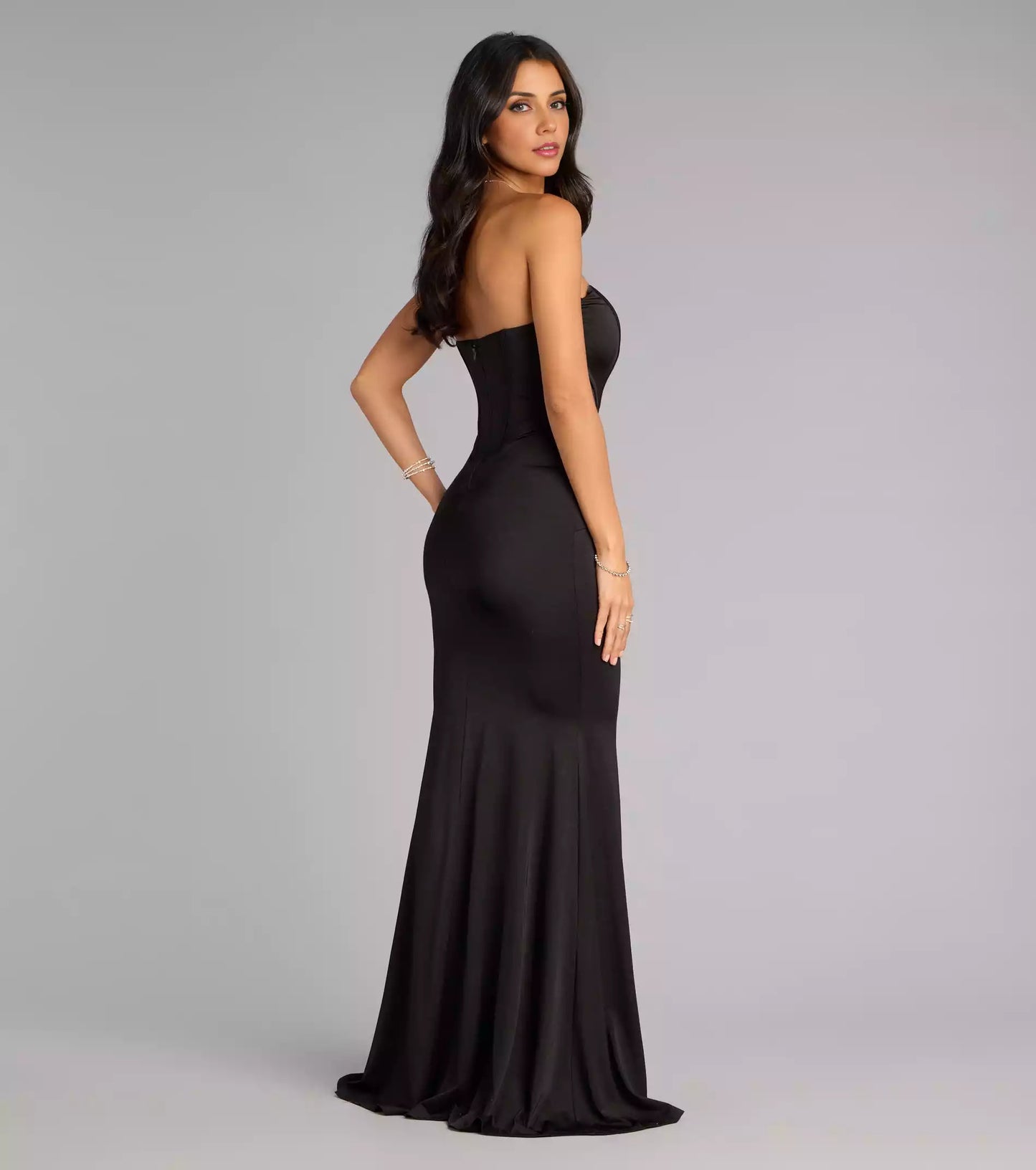 Exquisite high-quality satin strapless round neck tight corset with hollowed out pleat details on the side, mermaid Prom Dresses