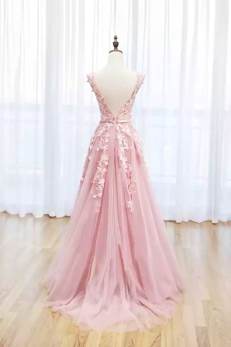Eye catching A-line lace round neck short sleeved decal backless Prom Dresses
