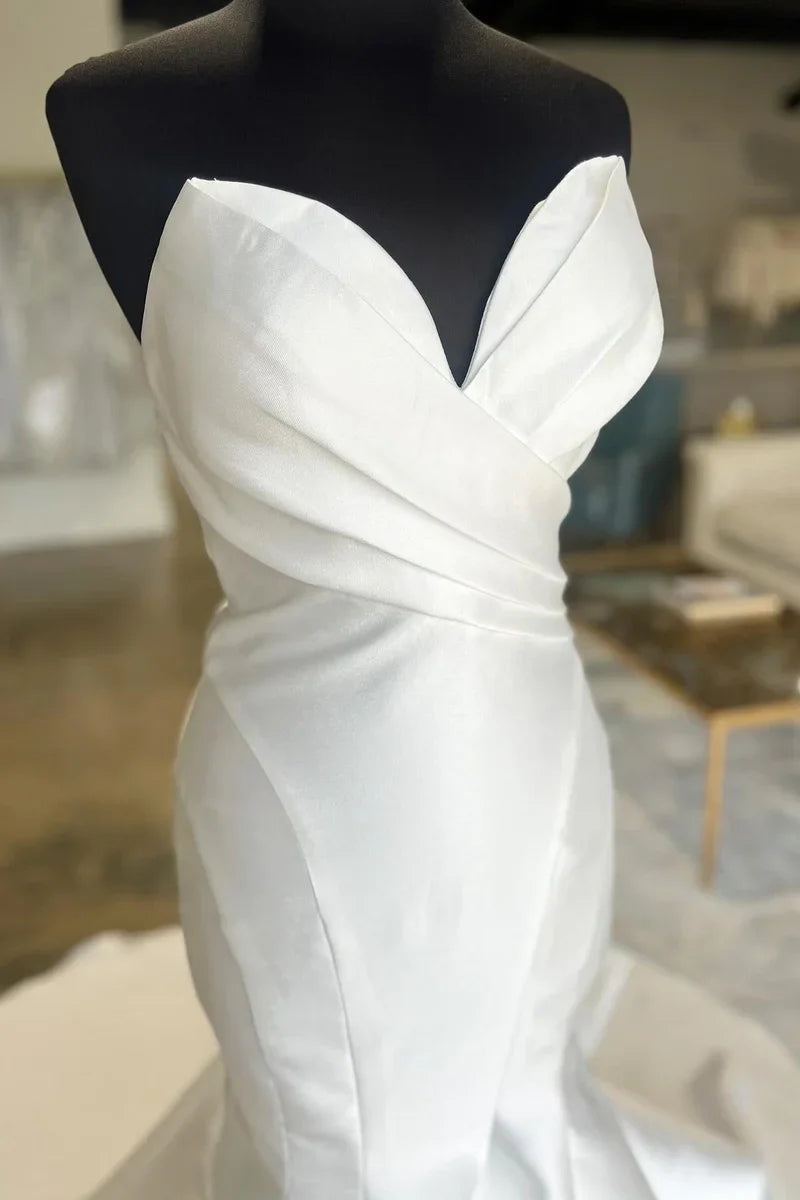 Strapless Pleated Satin Mermaid Wedding Dress