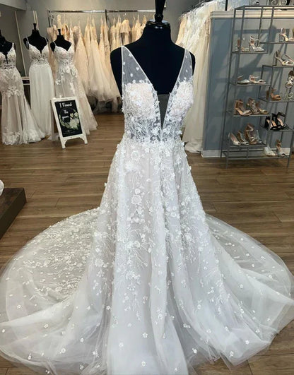 Aimishang Elegant Gorgeous A-Line V-Neck Open Back Chapel Train Wedding Dress