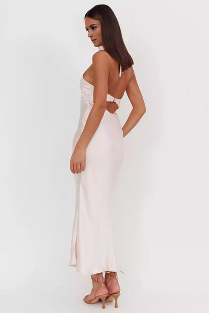 Gorgeous backless lockhole bust with lining and back zipper Prom Dresses