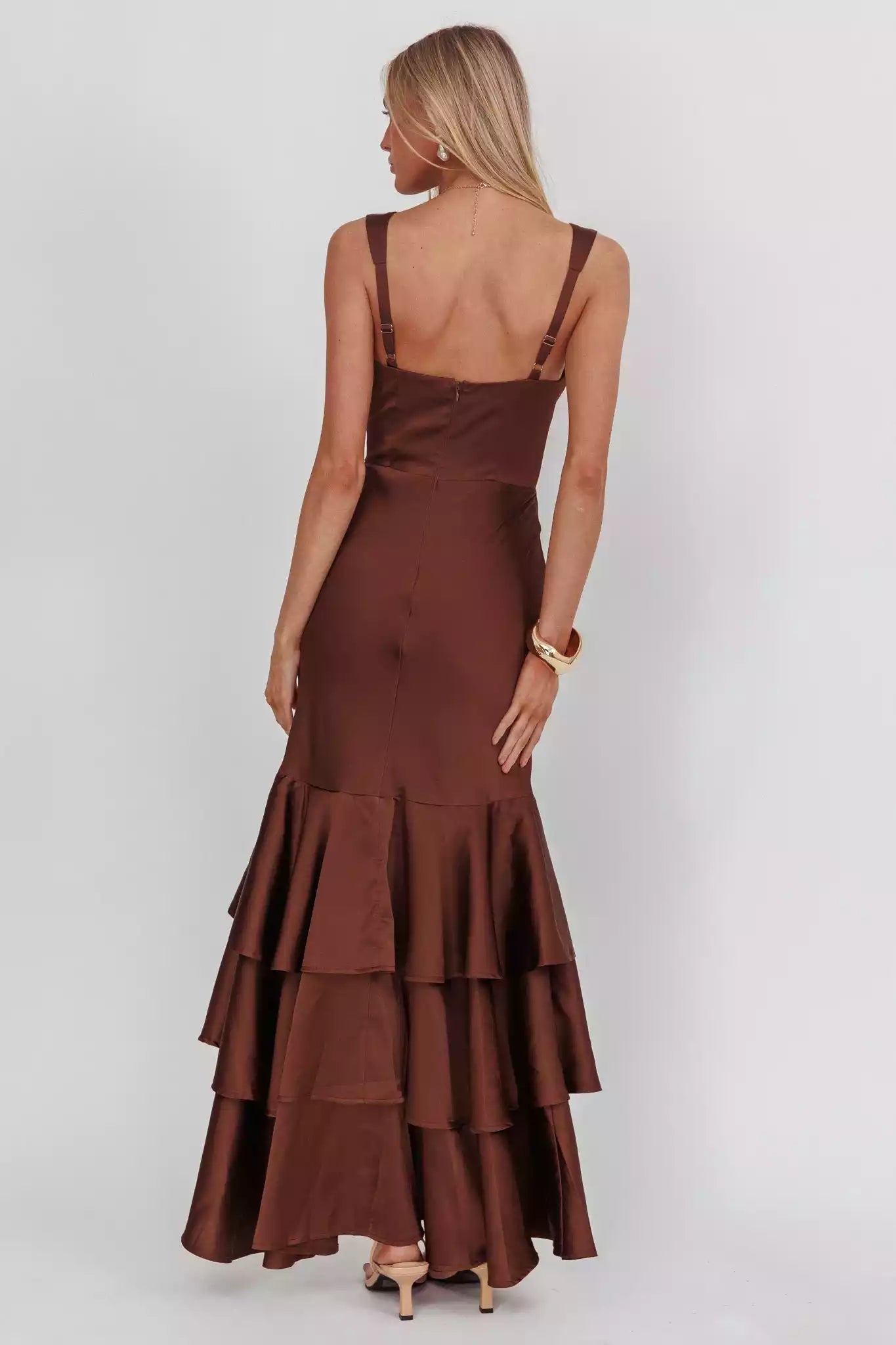 Gorgeous lining, layered ruffle hem, mermaid hem, silhouette with side zipper Prom Dresses