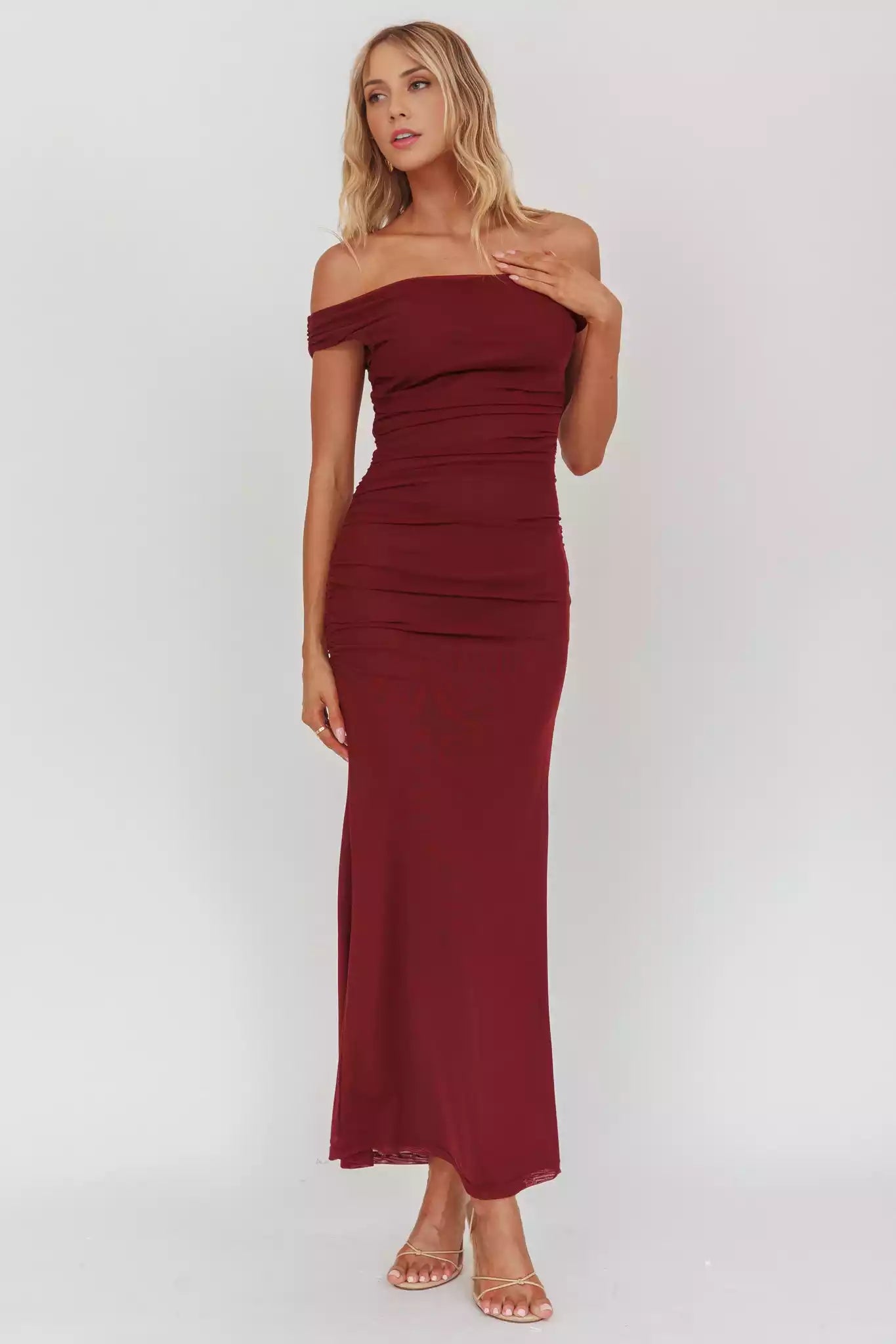 Gorgeous off shoulder slim fit silhouette with zipper on the long side Prom Dresses