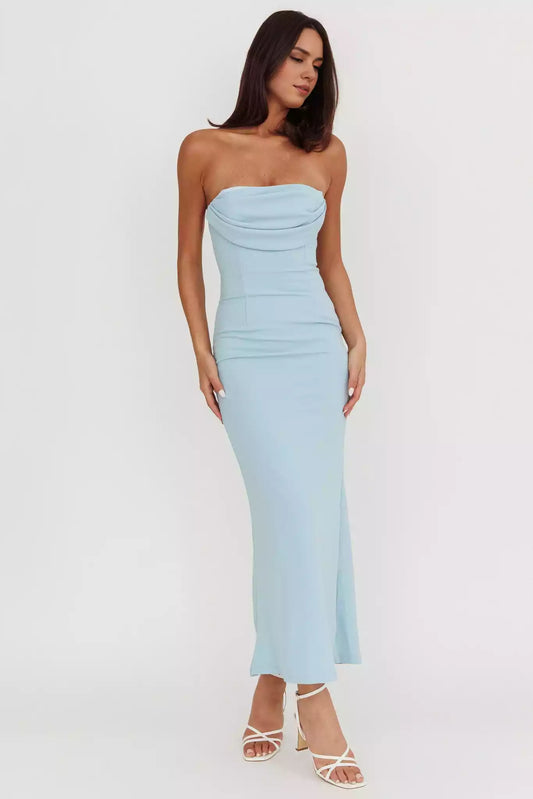 Gorgeous pleated close fitting silhouette with strapless chest and pleated details, back with zipper Prom Dresses