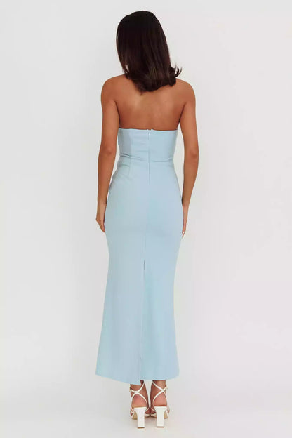 Gorgeous pleated close fitting silhouette with strapless chest and pleated details, back with zipper Prom Dresses