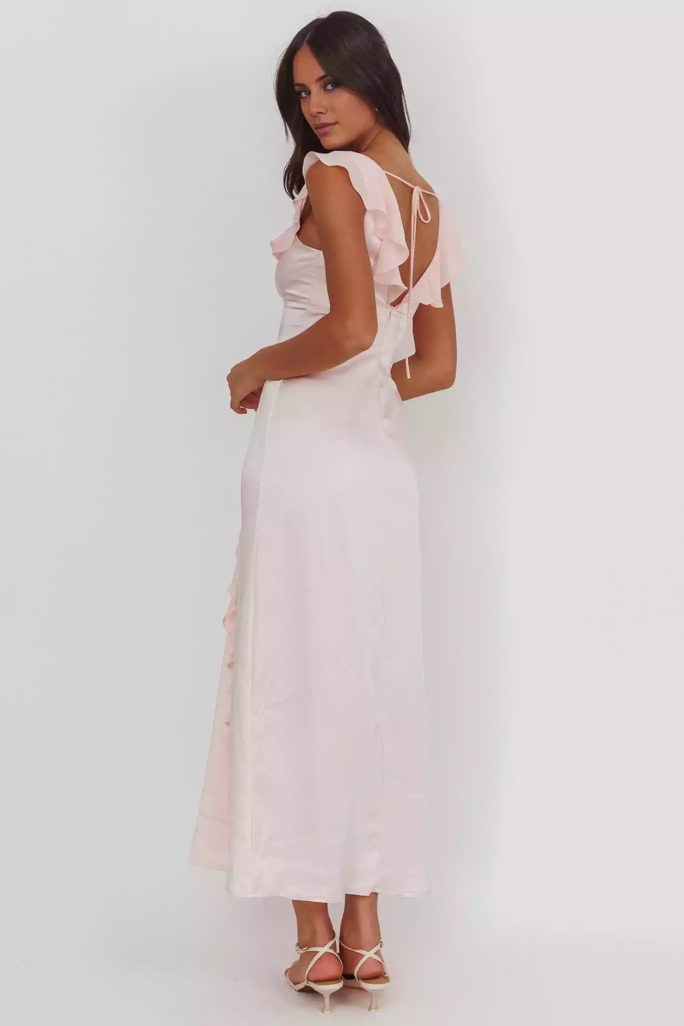 Gorgeous ruffled edges with unlined back and zipper for stunning styling Prom Dresses