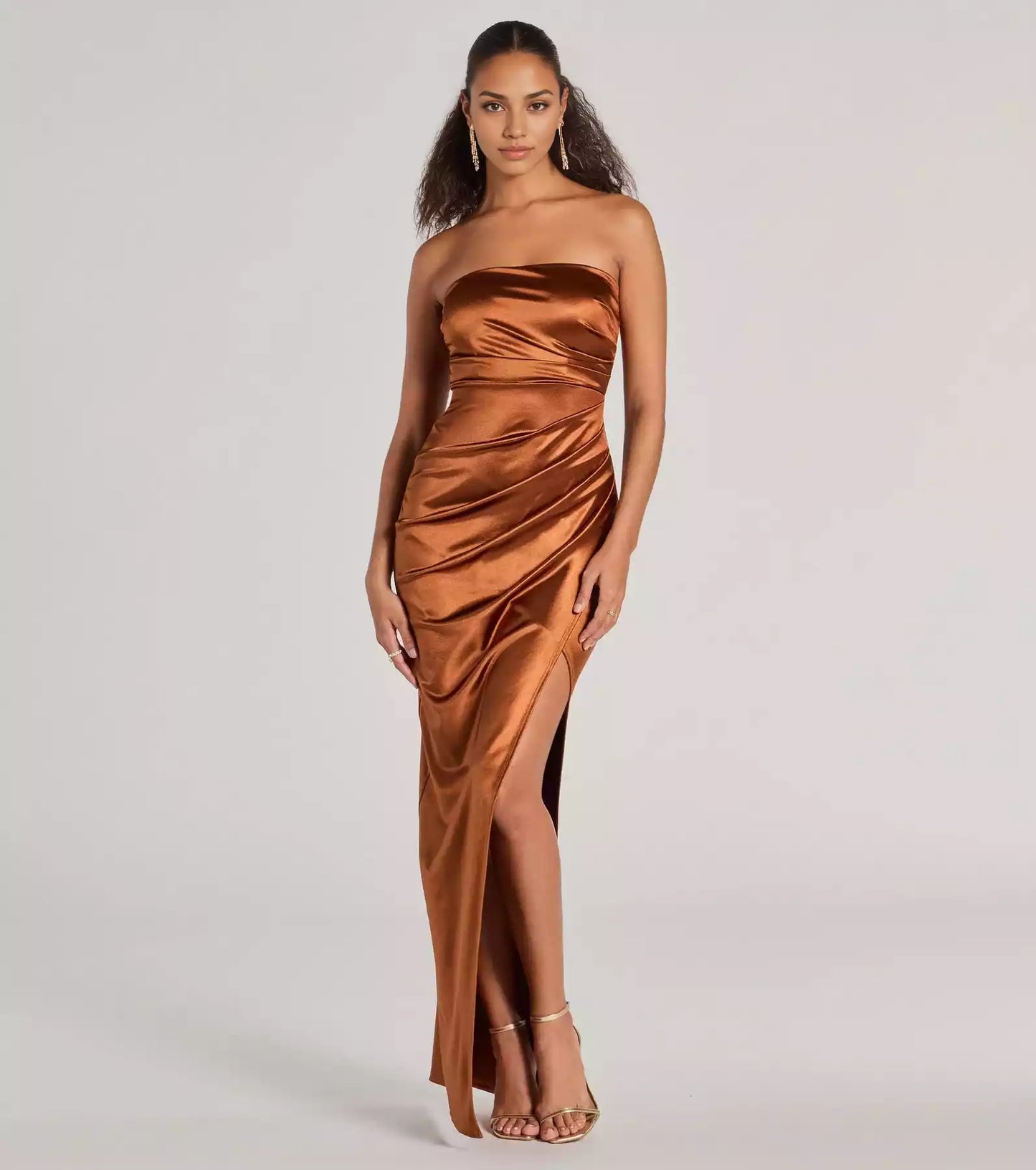 Gorgeous silky satin strapless collar with side pleats sewn high front slit for slim fit and floor Prom Dresses