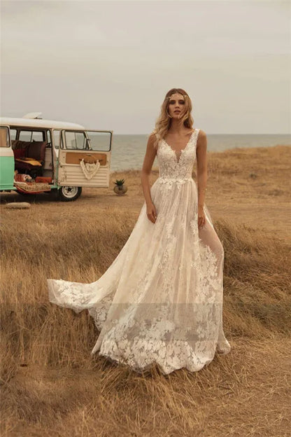 DREAM Customized Lace Boho Wedding Dresses V Neck Backless Gown