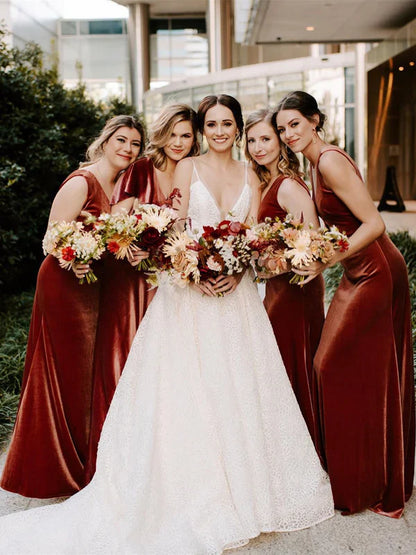 Eye-catching Lace Wedding Dresses A-line Long Bridal Gowns V-neck Floor Length