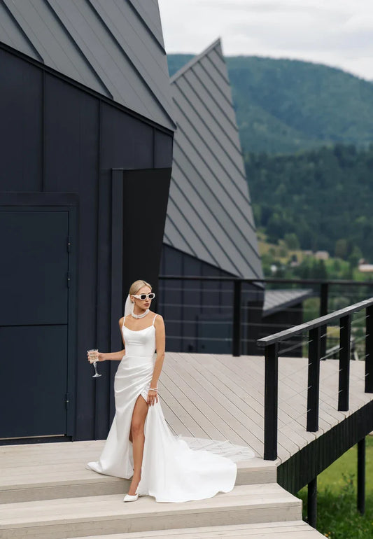 Aimishang Dress Wholesale Mermaid Beach Satin Wedding Dress Charming Bridal Gown No With Veil And Necklace