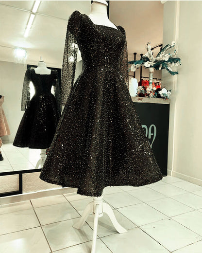 Long Sleeves Pearl Beaded Party Dress