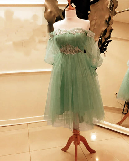 A-line Off Shoulder Tulle Appliques Dress