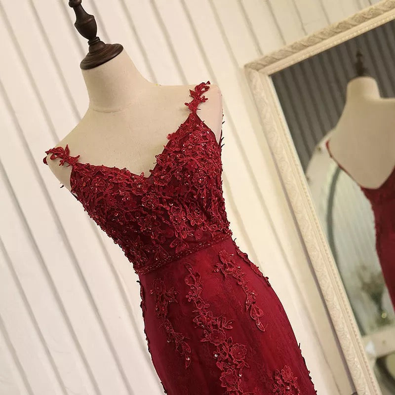 Open Back Lace Mermaid Dresses With Straps