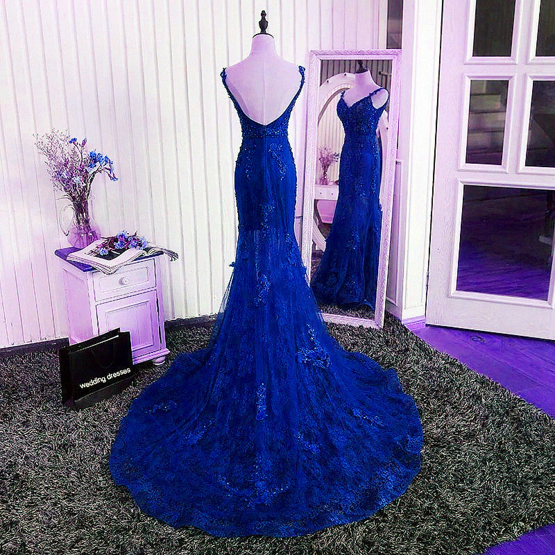Open Back Lace Mermaid Dresses With Straps