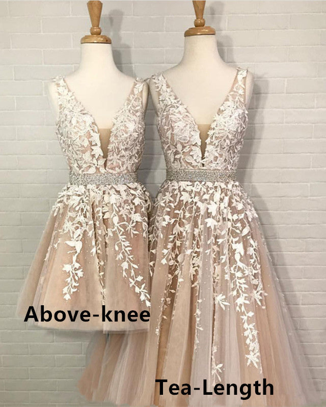 Lovely Lace Embroidery Beaded V-neck Tulle Homecoming Dresses