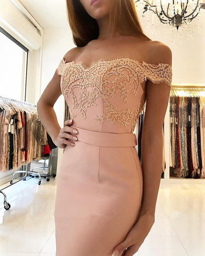 Charming Lace Appliques Curved Sweetheart Off The Shoulder Mermaid Bridesmaid Dresses