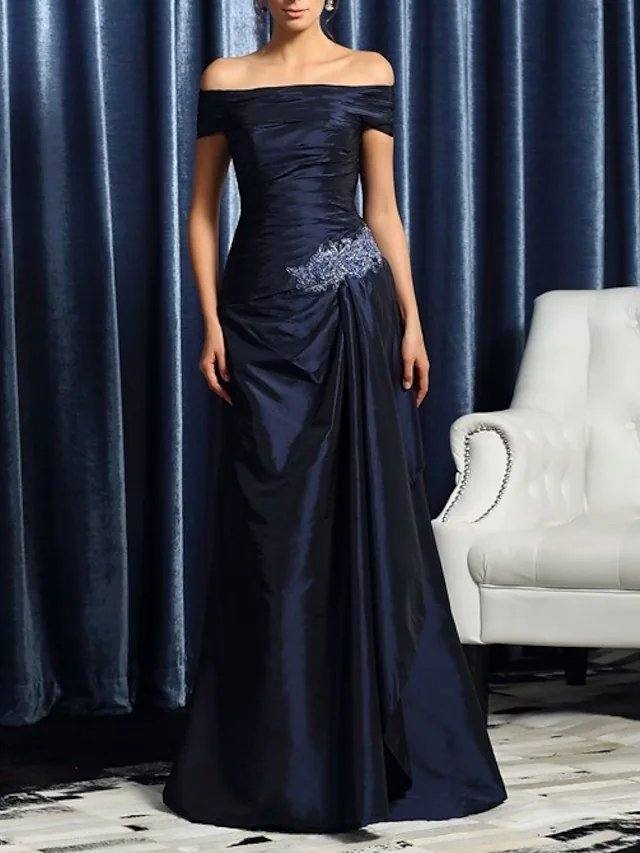 Sheath / Column Mother of the Bride Dress Elegant Off Shoulder Floor Length Lace Taffeta Short Sleeve with Appliques Ruching - RongMoon