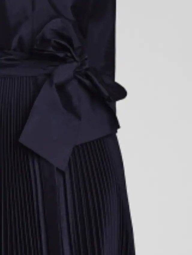 A-Line Mother of the Bride Dress Elegant Queen Anne Ankle Length Satin Long Sleeve with Bow(s) Pleats - RongMoon