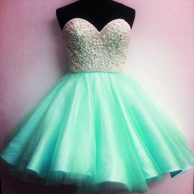 Ice Blue Tulle Pearl Sweetheart Homecoming Dresses Short Prom Gowns