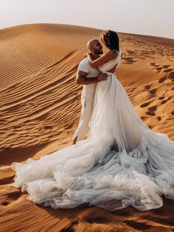 Amazing A-line Chapel Train Tulle Simple Wedding Dresses With Slit Sexy