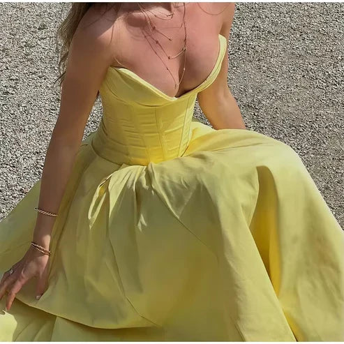 Aimishang Dress Wholesale Simple Women Strapless Pleated Maxi Dress Fashion Sexy Sleeveless A-line Party Evening Dress