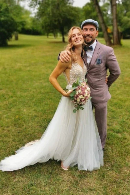 White V Neck Beading Tulle A-Line Elegant Wedding Dress Charming Wholesale