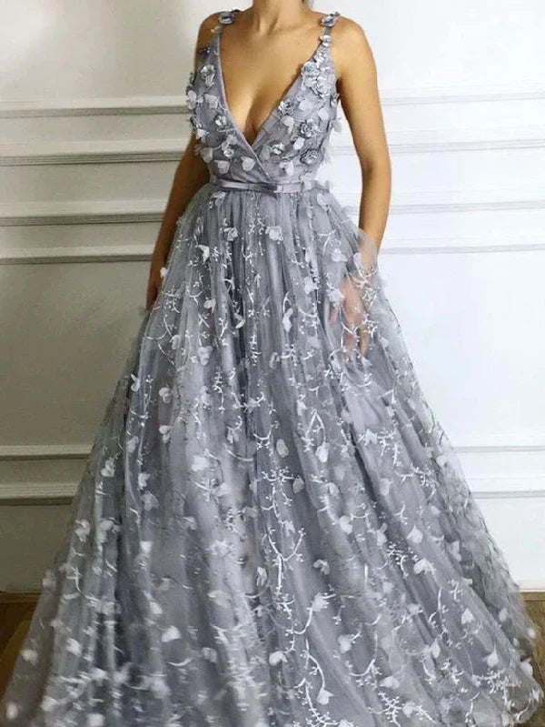 Elegant Spaghetti Straps Flower V-Neck Appliqued A-line Evening Dresses Prom Dress Beautiful Wholesale