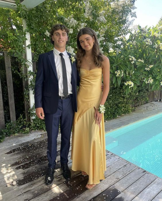 Simple Spaghetti Straps Leg Split Prom Dress Long Evening Gown