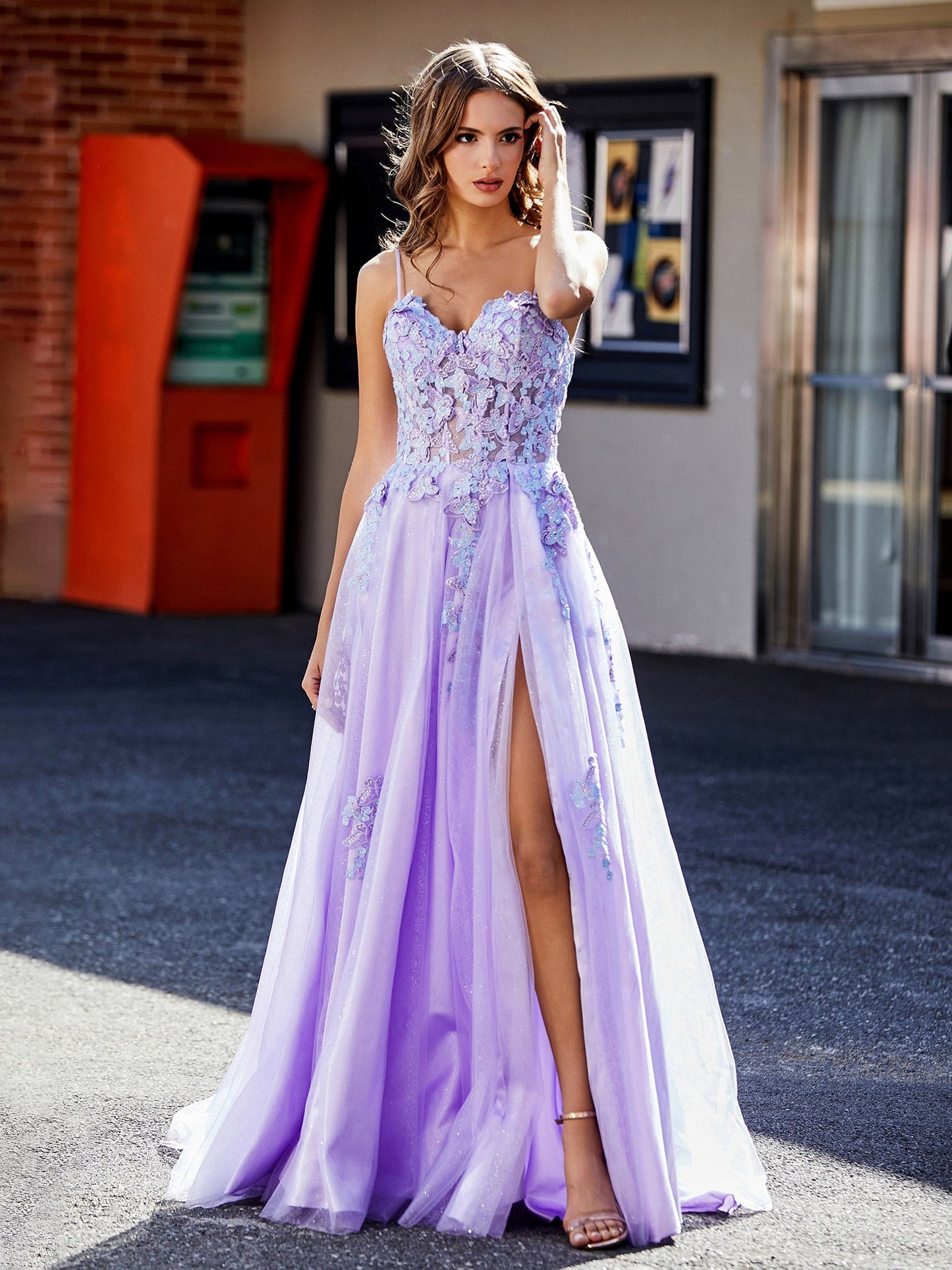 A Line Applique Top Tulle Gown with Slit Lilac