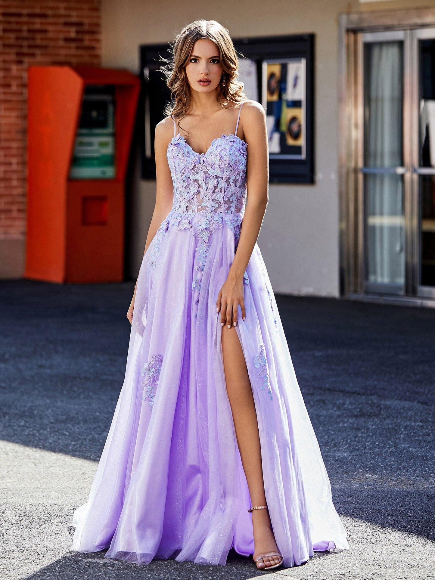 A Line Applique Top Tulle Gown with Slit Lilac