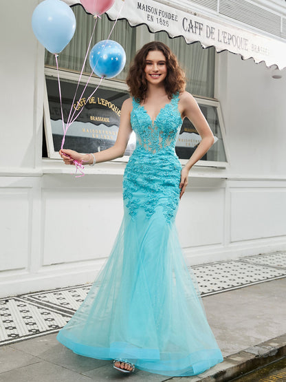 V-neck Appliqued Sheer Corset Mermaid Dress Spa